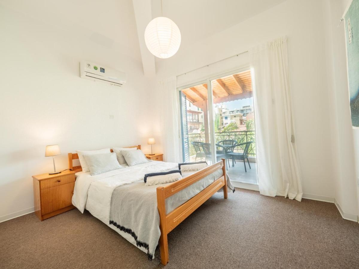 The Salnik Beach Apartment Лімасол Екстер'єр фото