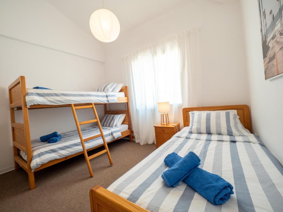 The Salnik Beach Apartment Лімасол Екстер'єр фото